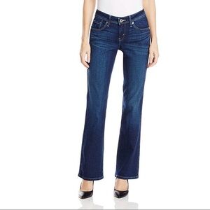 [Levi’s] Classic Dark Wash Curvy Bootcut Jeans